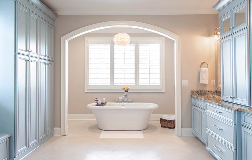 Newly remodeled bathroom with Eldridge cabinet doors and drawer fronts.